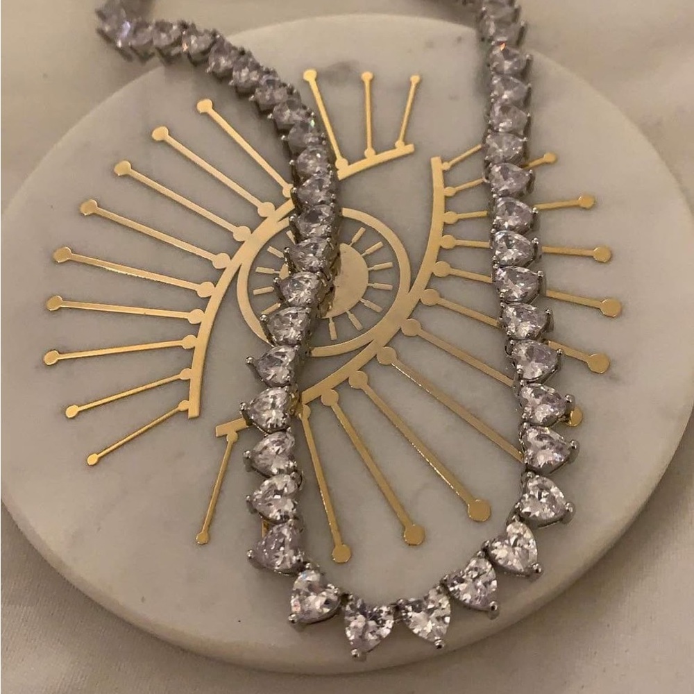 Elegant Silver Heart “Diamond” Tennis Necklace